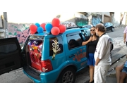 Homenagem com Carro no Centro